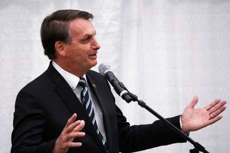 Bolsonaro diz que não irá demarcar mais pedidos de terras quilombolas