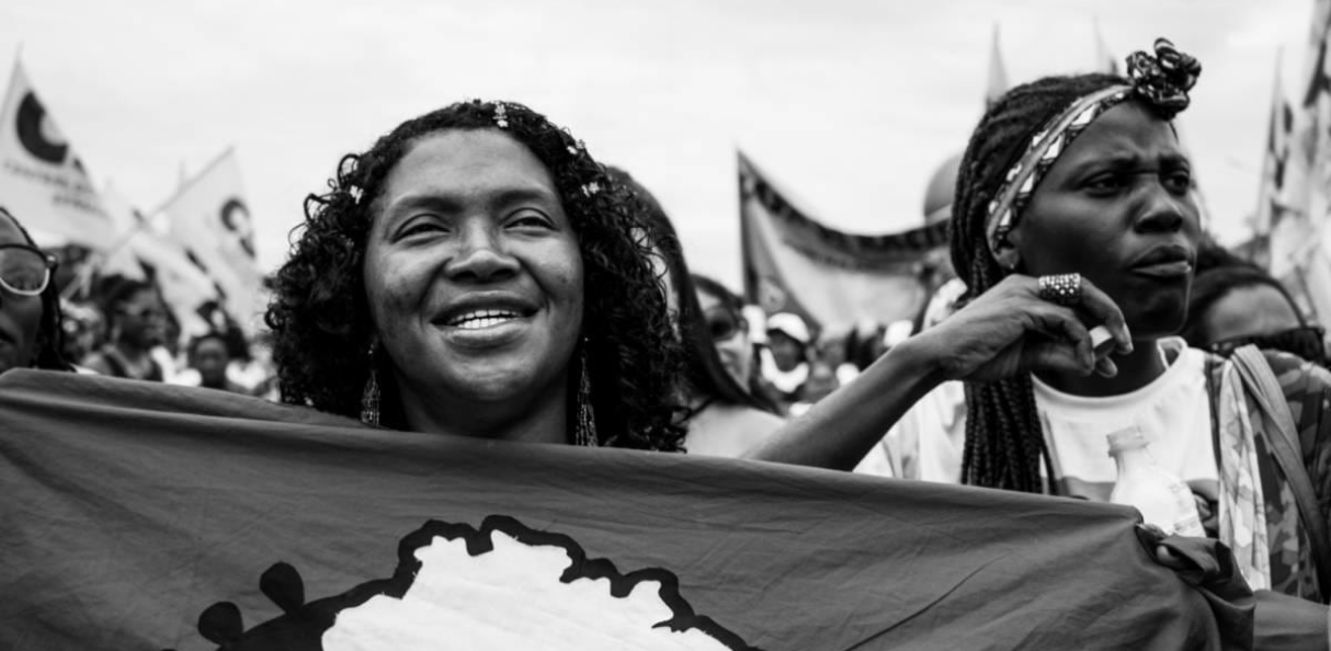 Mulheres Quilombolas em Manifestação