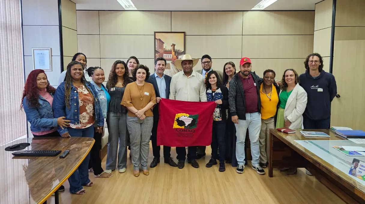 CONAQ e Ministério da Educação discutem melhorias na Bolsa Permanência para estudantes quilombolas